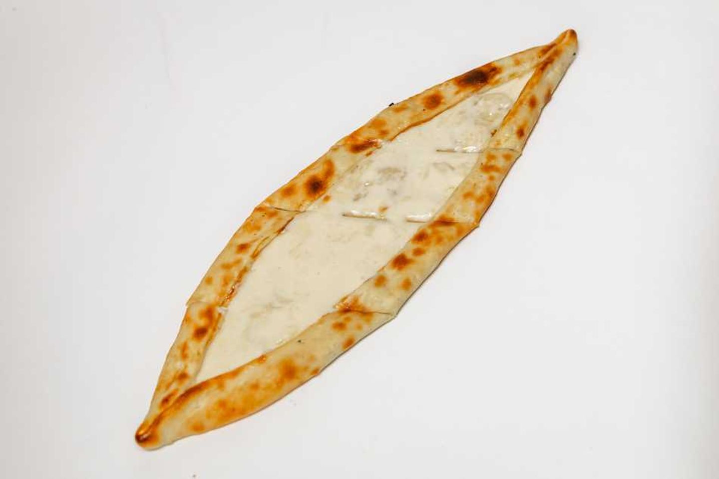 فطيرة جبن قارب