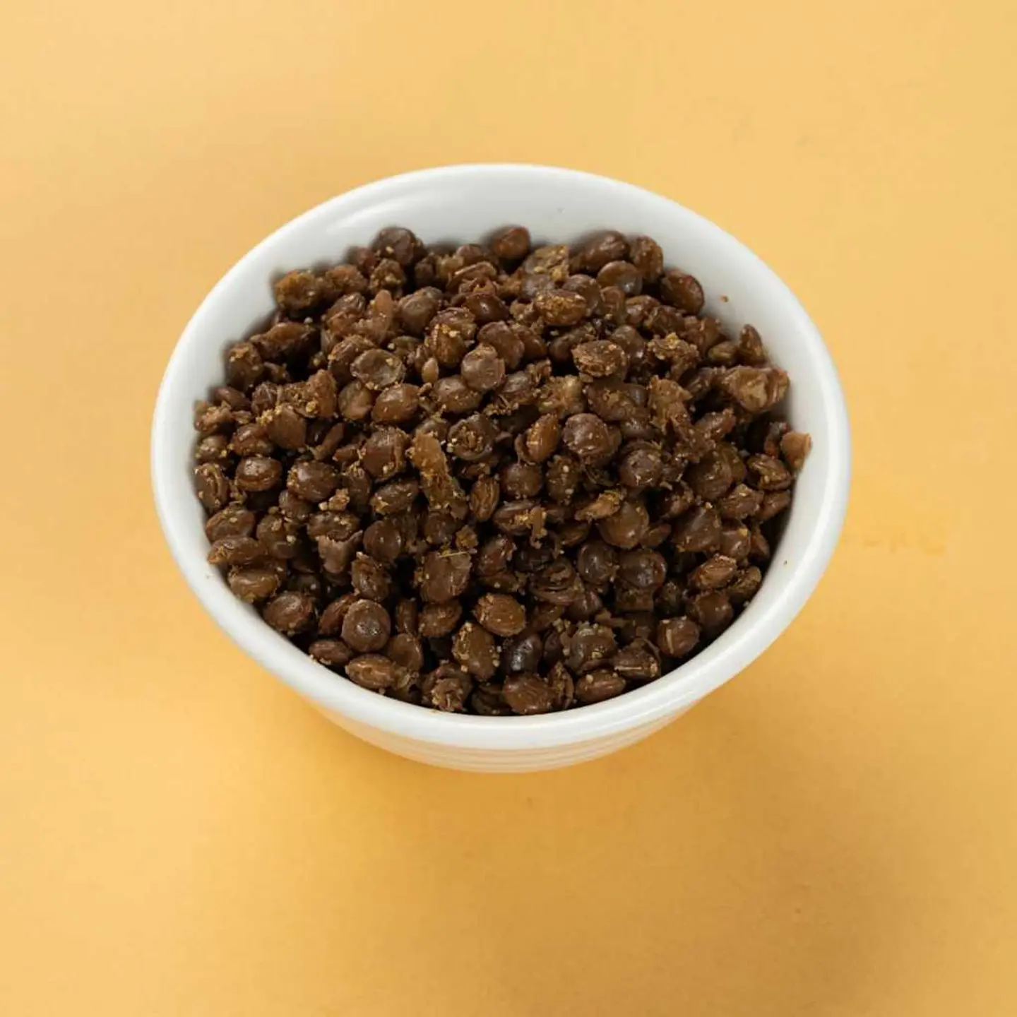 صحن عدس كبير