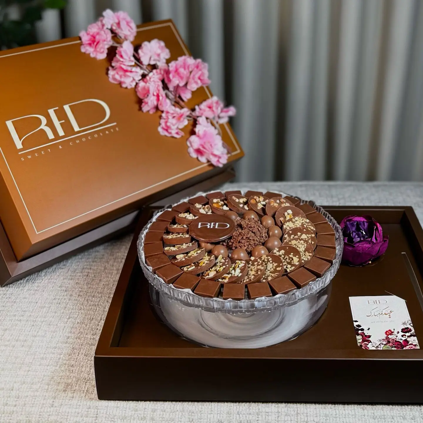 Luxury Eid Vase Belgian Chocolate Mix