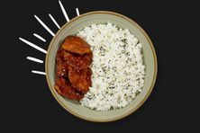 دجاج بالصلصة الكورية وأرز