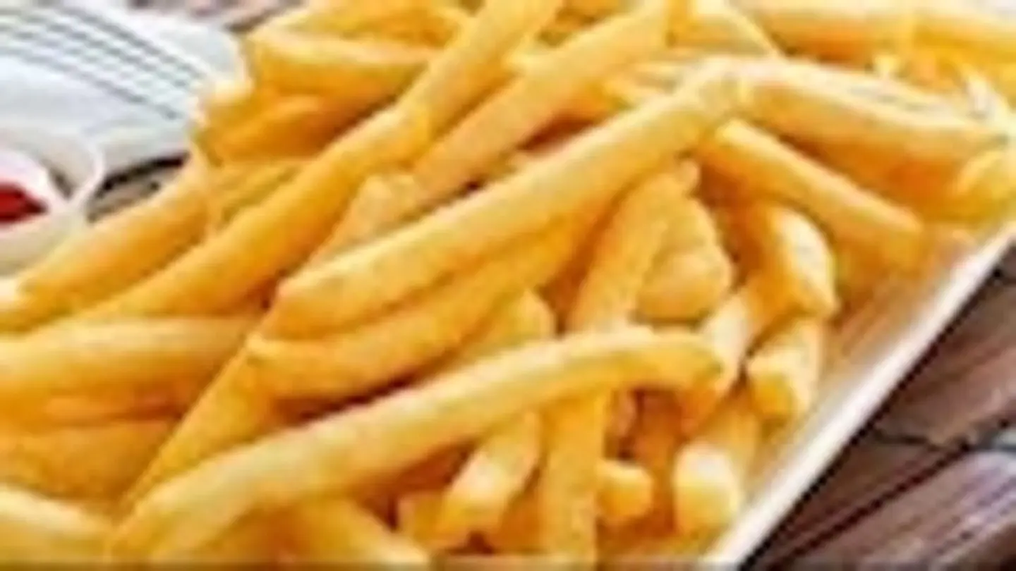 بطاطس مقلي كبير