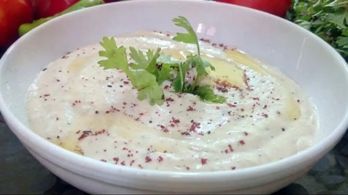 سلطة طحينة