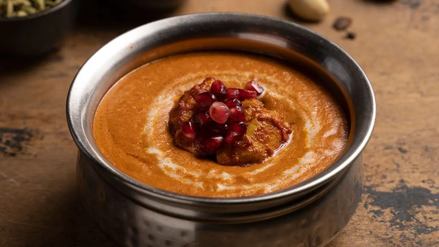 كاري بالدجاج