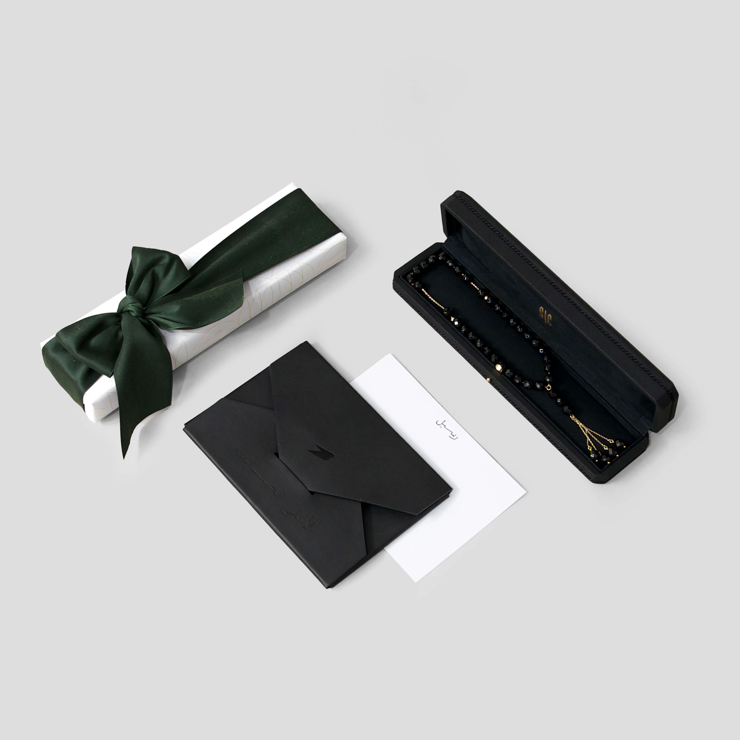 هدية سبحة أحجار كريمة أسود