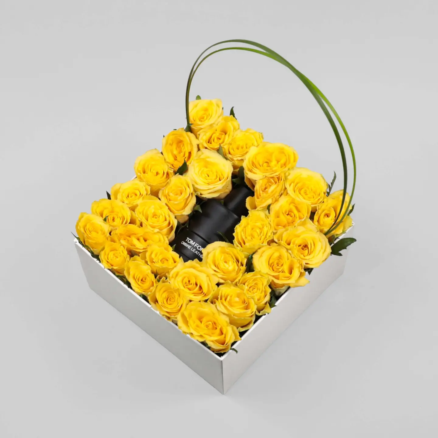 Rose Box 20 Yellow Rose Stems