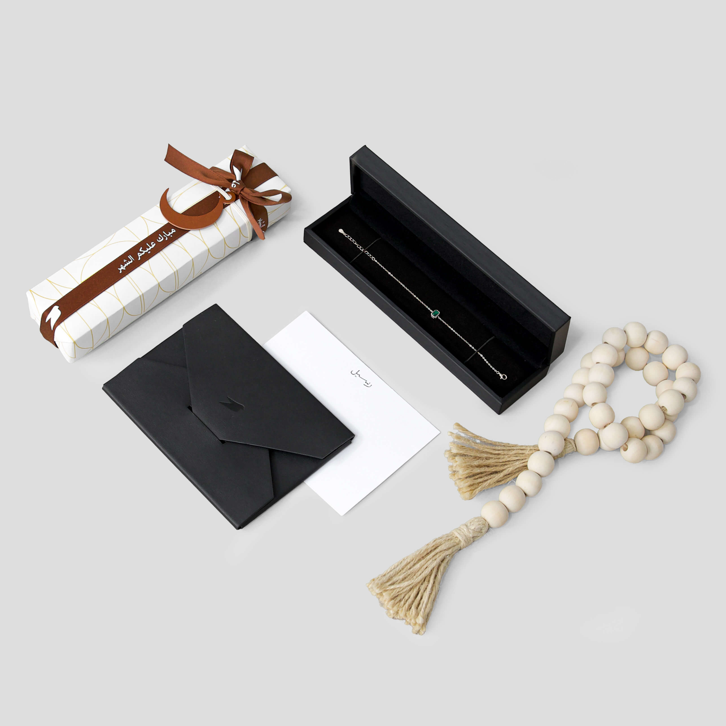 هدية اسوارة من الفضة الخالصة مرصعة بحجر الزركون الاخضر رمضان ٢٠٢٦