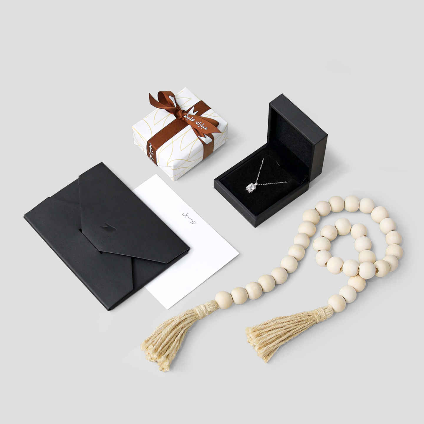 هدية سلسال سوليتير مربع كبير رمضان ٢٠٢٦