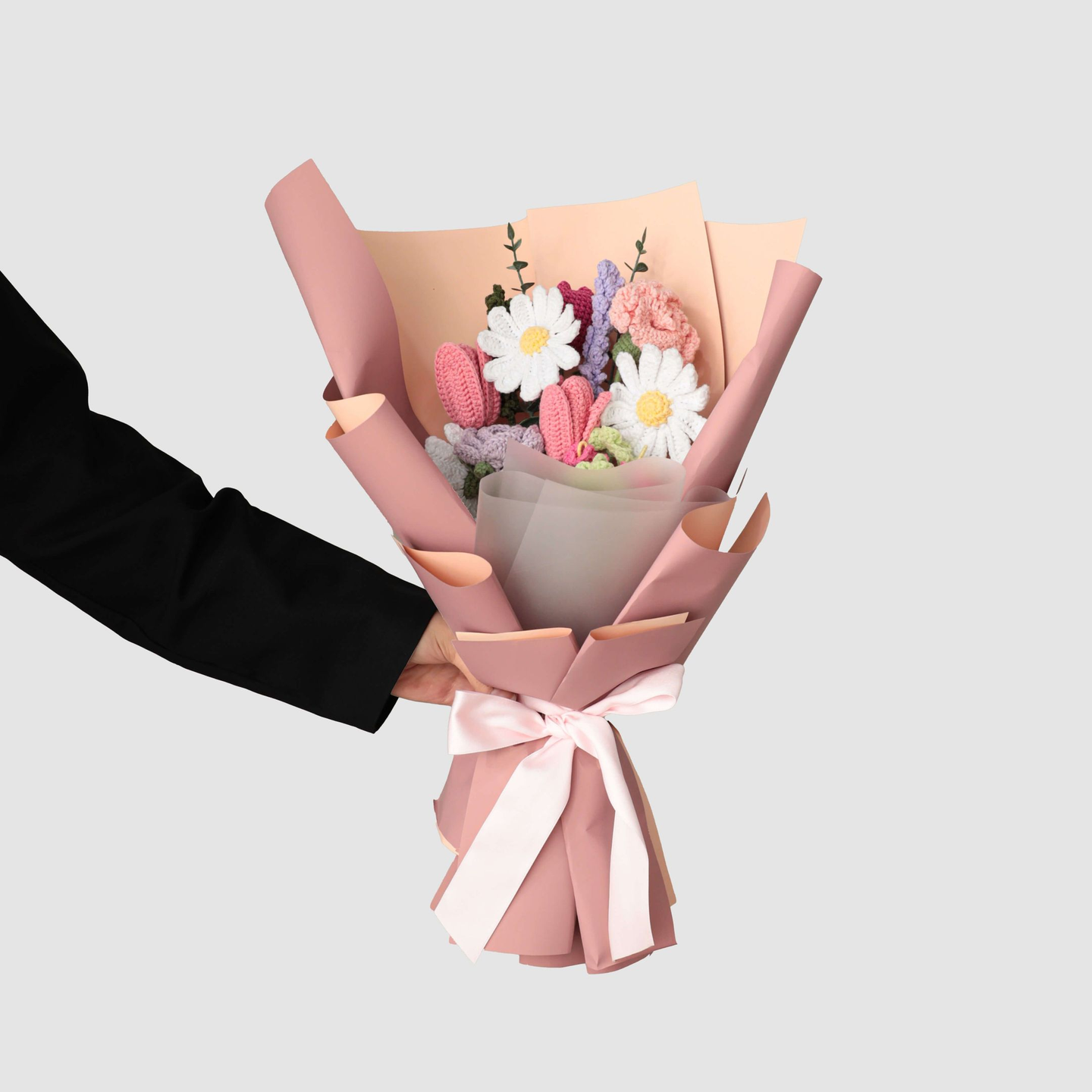 باقة ورد كروشيه وردي