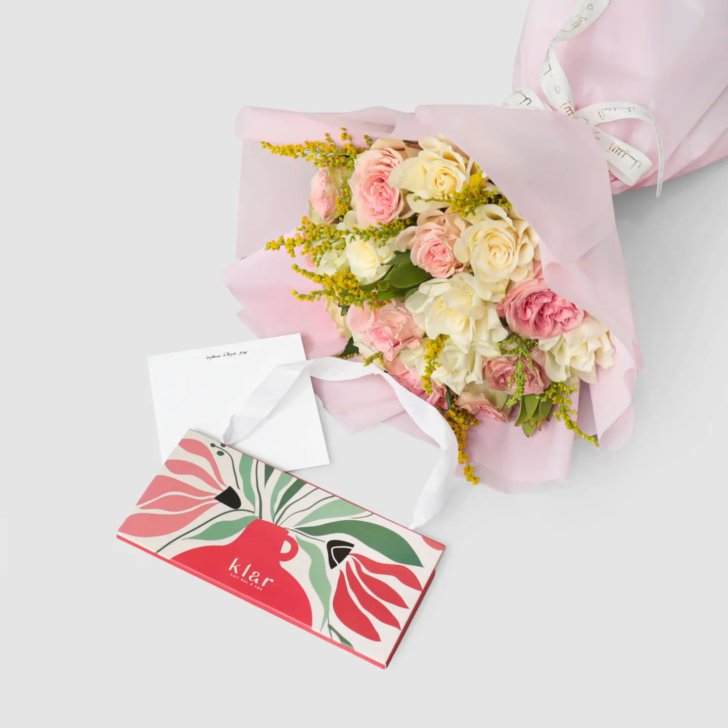 هدية خدمة مساج الاحجار الساخنه من كلار سبا مع باقة ورد