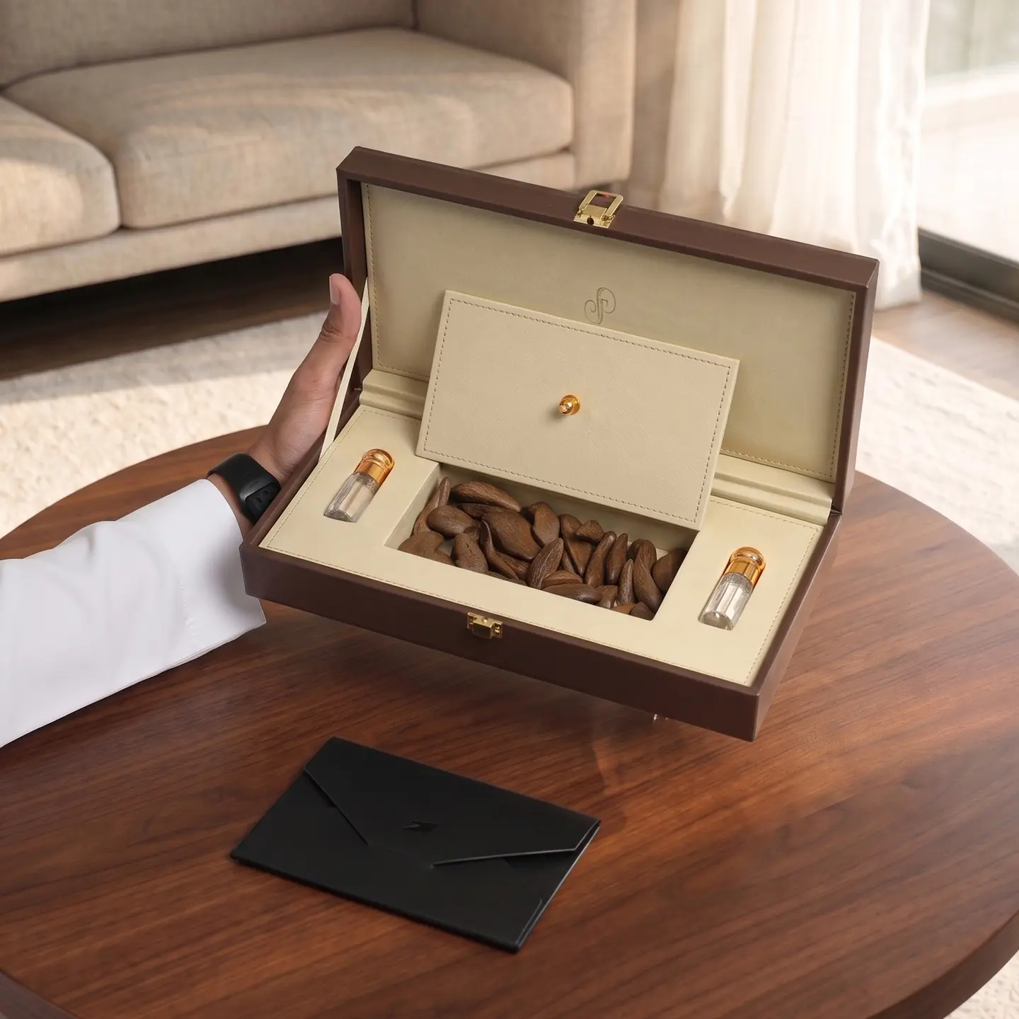 Al Maali Musk & Oud Box – Italian Leather Gift   Classic Brown