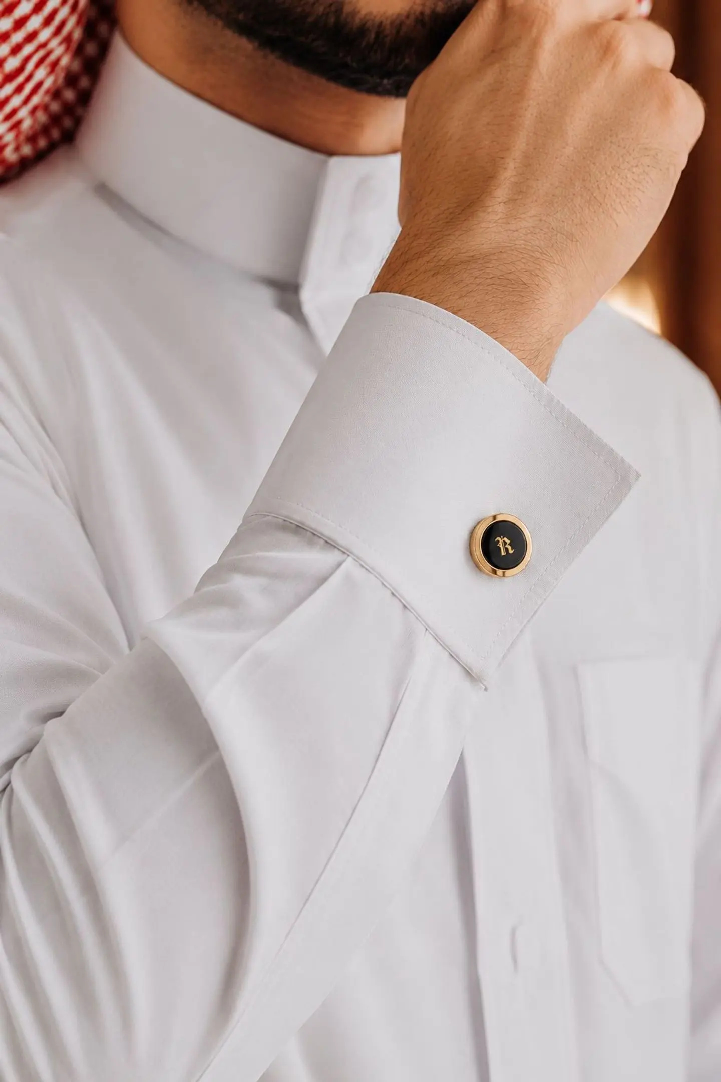 Richie Signature Cufflinks – Elegant Men's Accessory   Gold