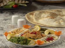 صحن مقبلات مشكل - صغير