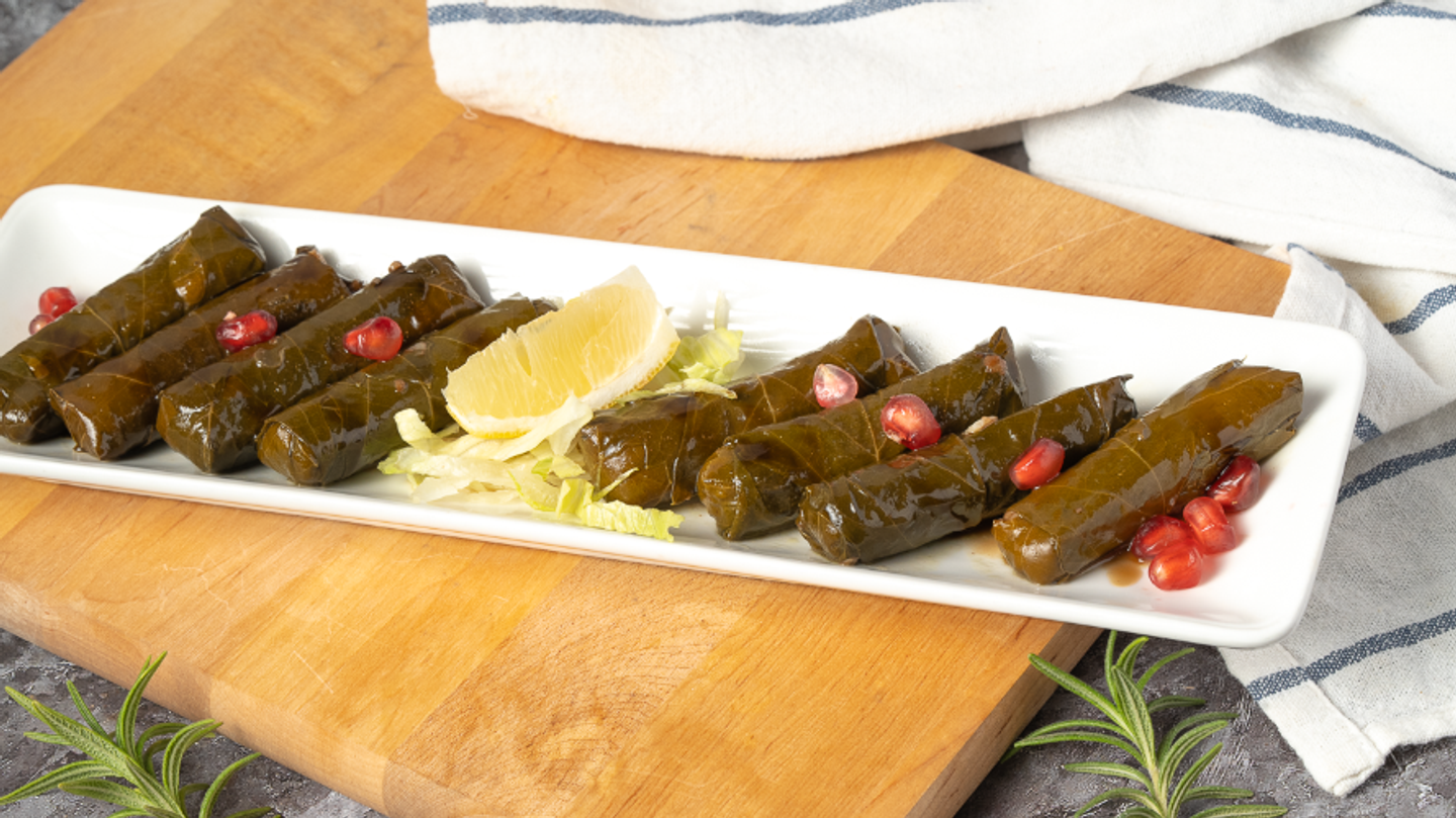 ورق العنب مع دبس الرمان