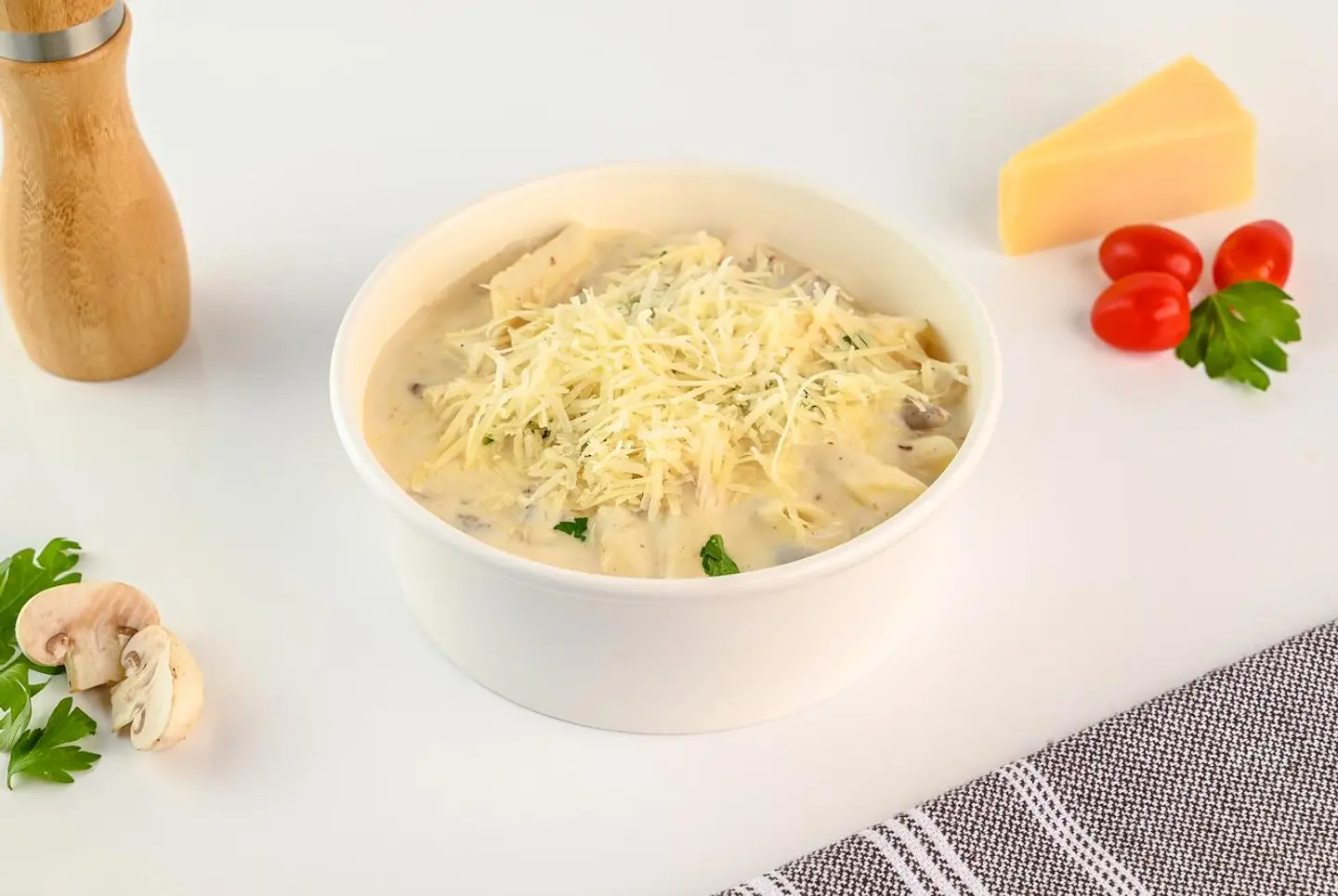 الفريدو وايت صوص