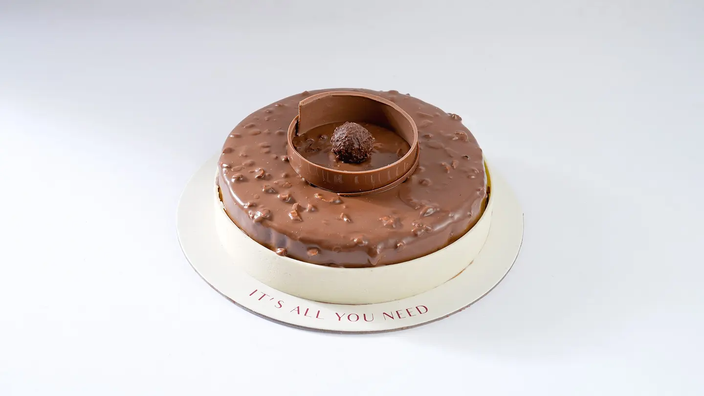 Medium Rocher Cake
