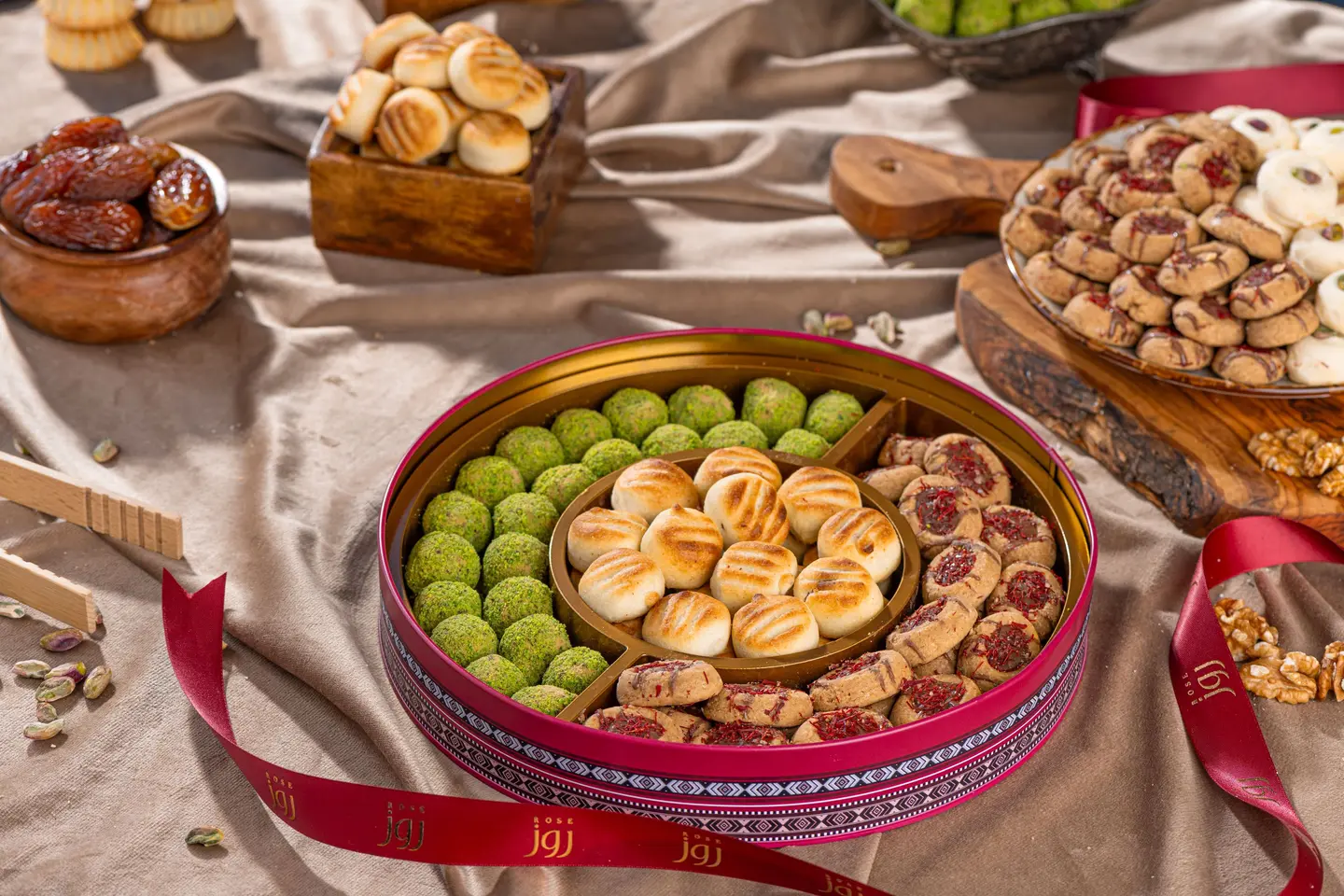 Mixed Metal Gharibiya Box With A Mammol