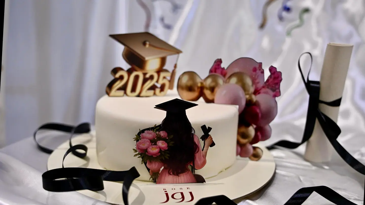 Red Velvet Graduation Cake