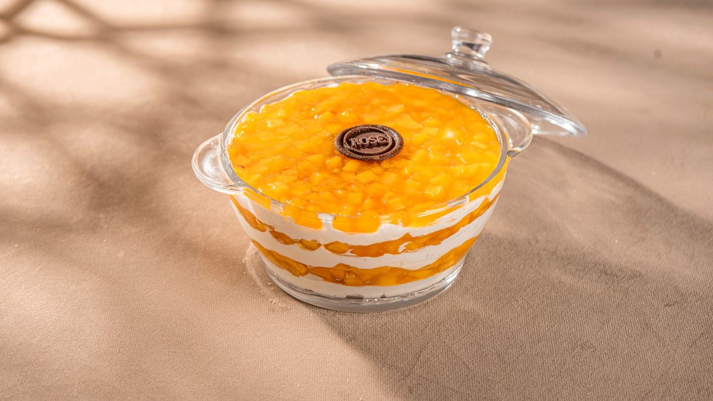 Mango Trifle