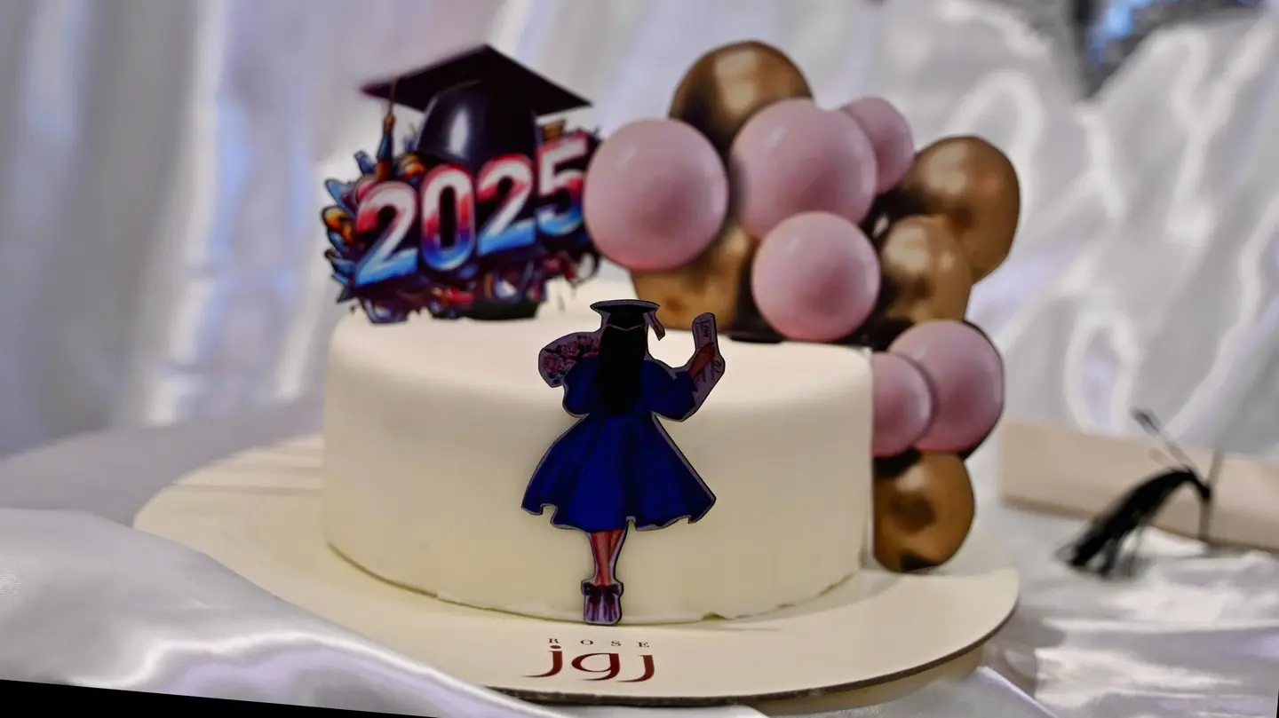 Vanilla Graduation Cake