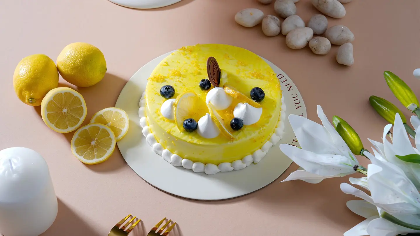 Small Lemon Cake