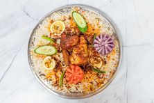 دجاج شواية مع الأرز- ربع