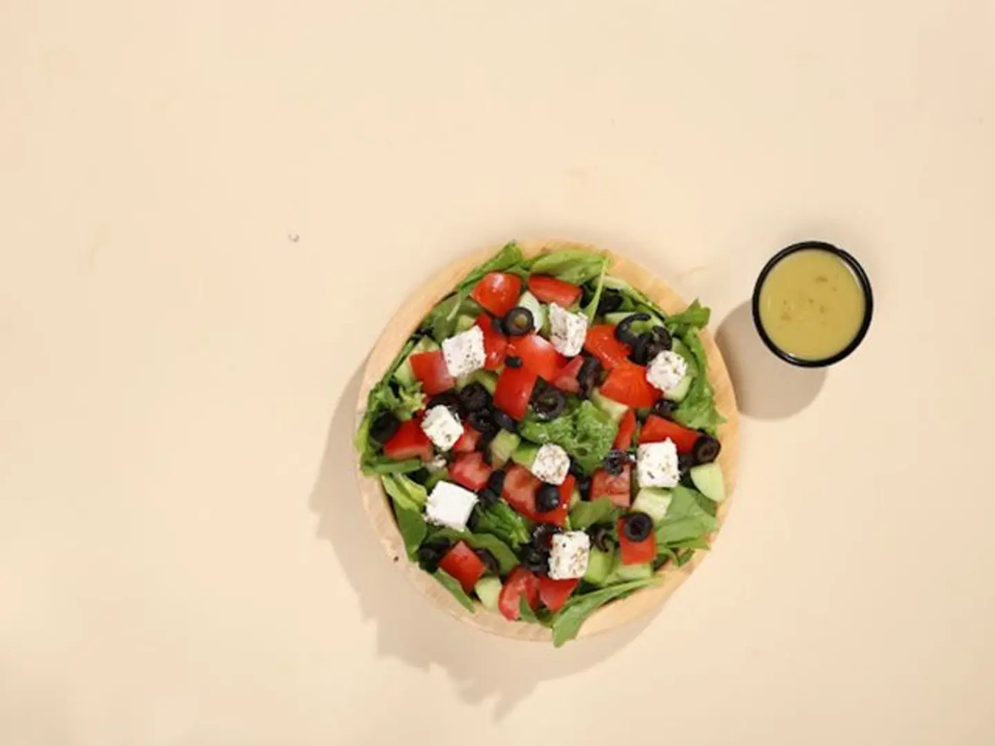 سلطة يونانية