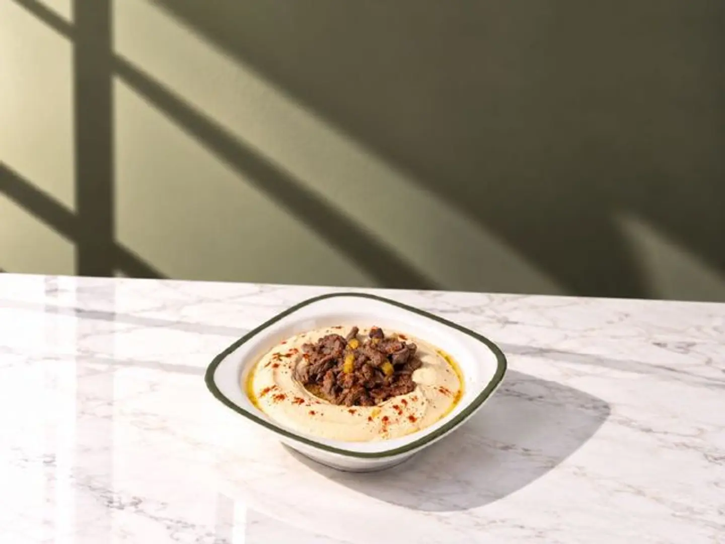 Hummus With Mutabbaq