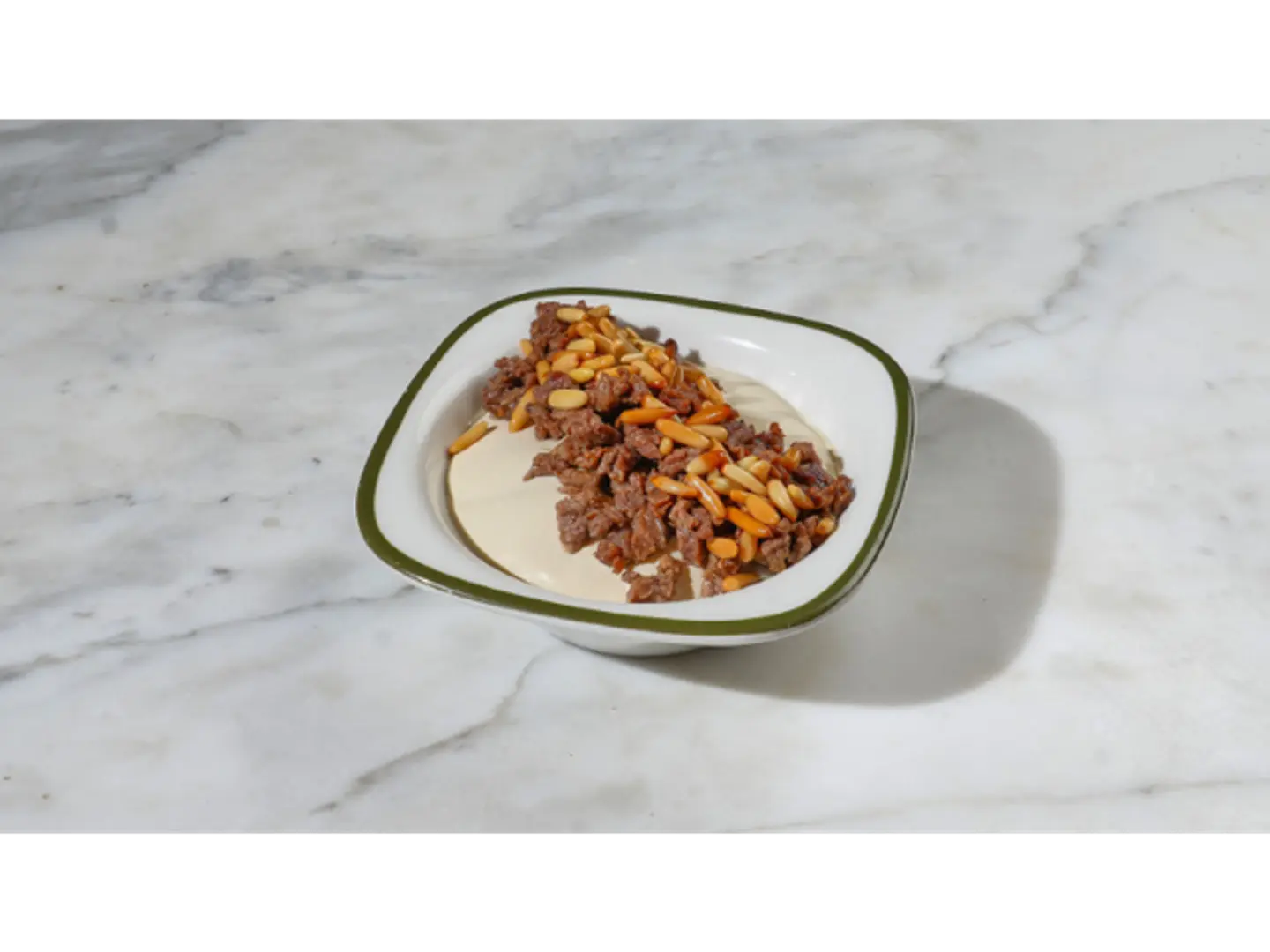 Humus With Meat