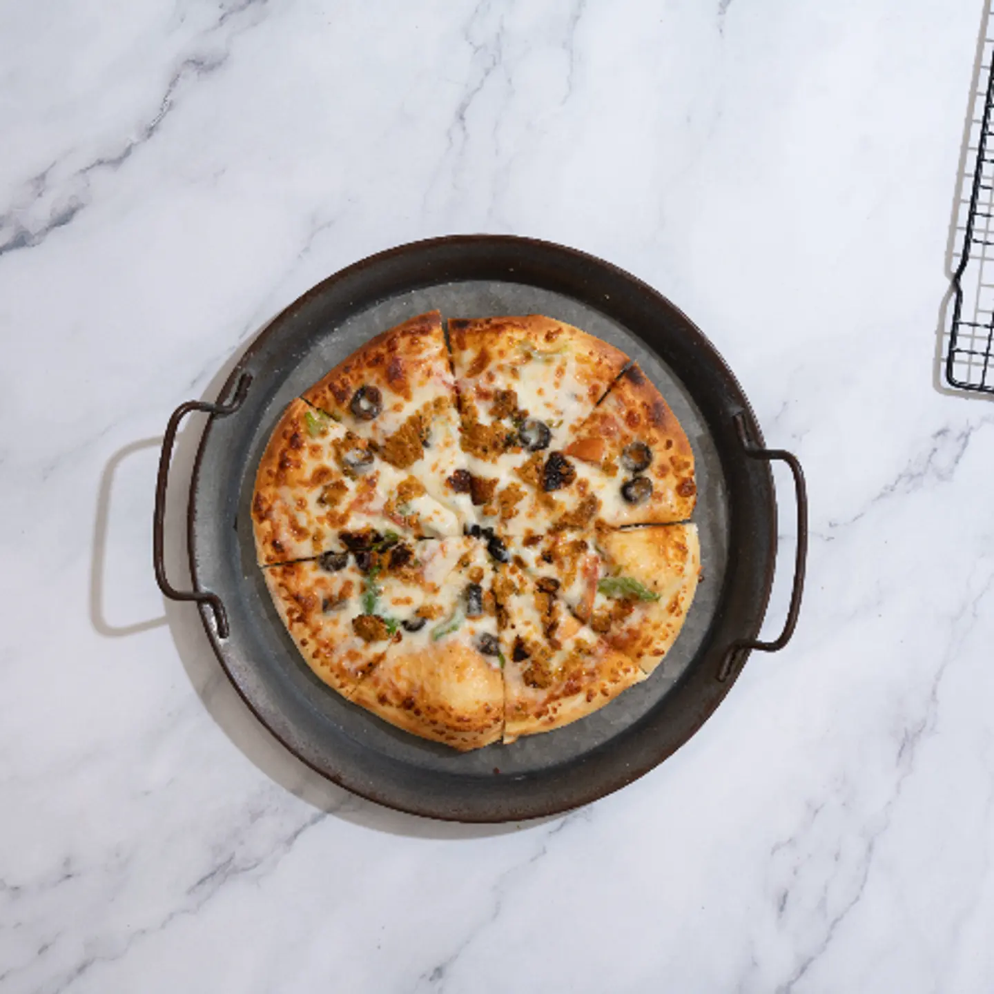 Large Chicken Pizza