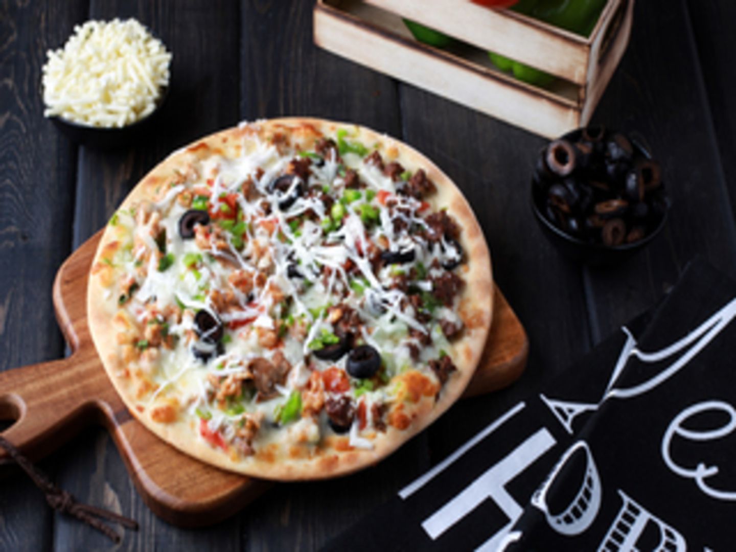 Beef & Chicken Pizza