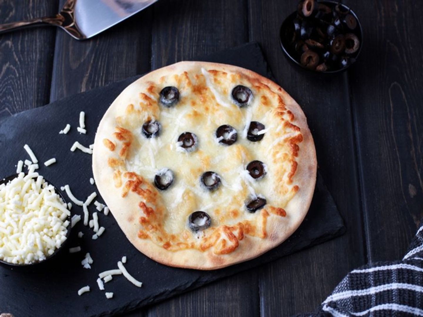 Cheese / Olive