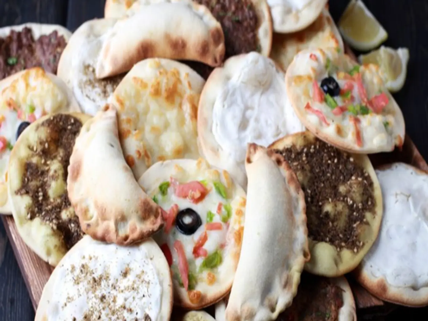 معجنات مشكلة