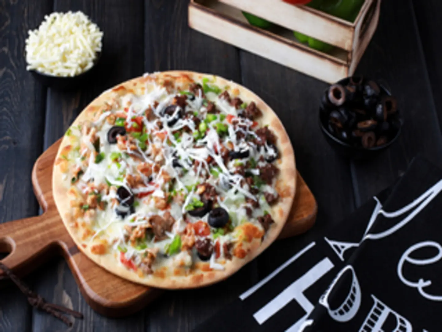 Beef & Chicken Pizza
