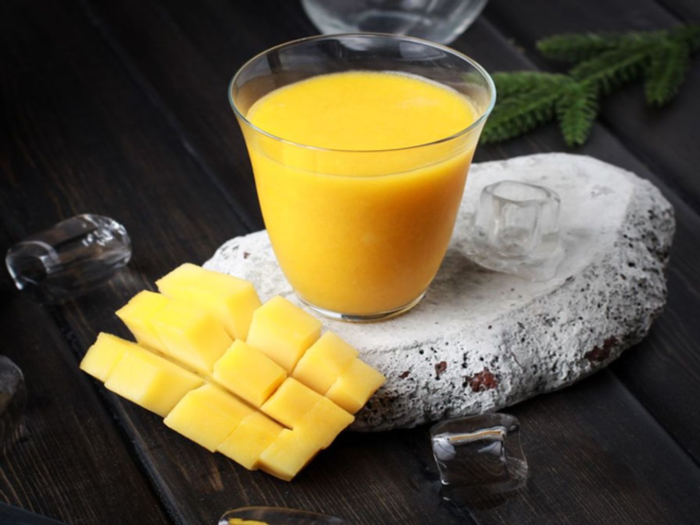 Mango & Strawberry