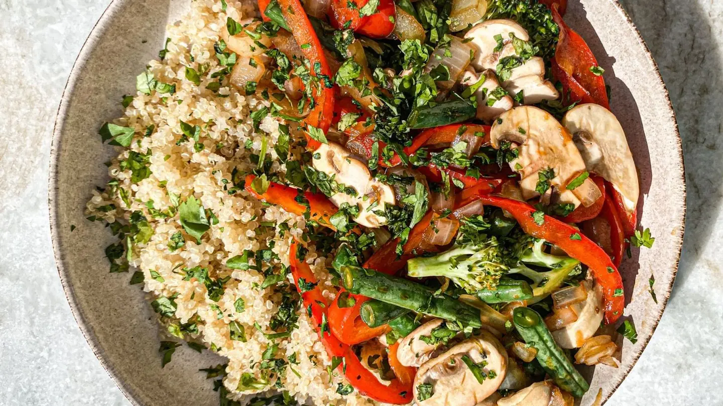 سوتية الخضار + كينوا