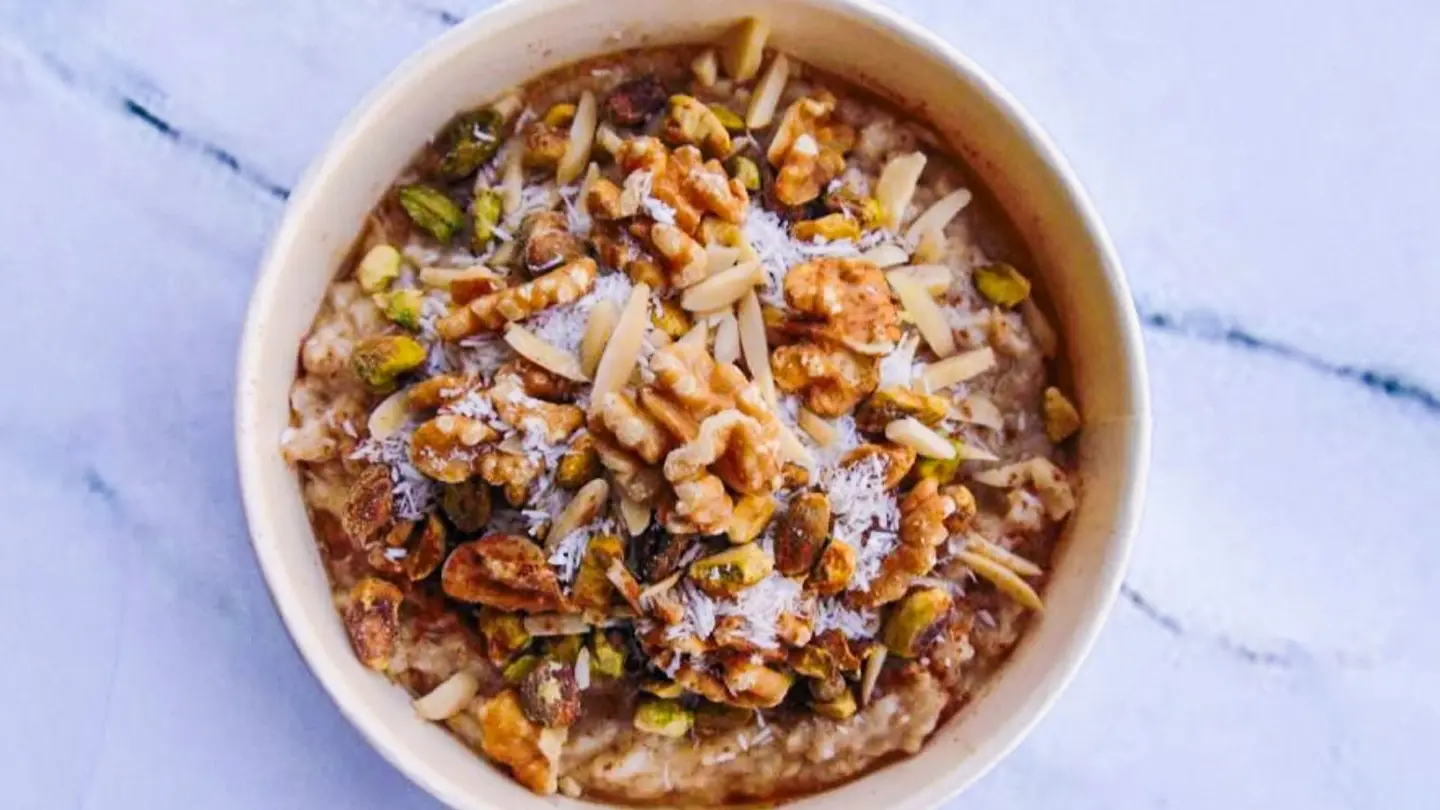 شوفان ساخن بالمغلي