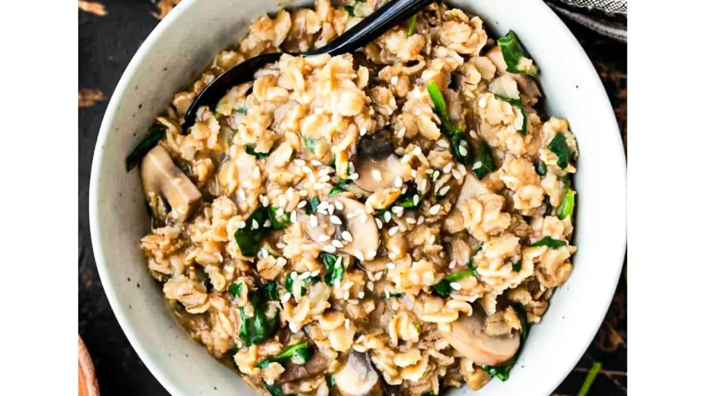 شوفان ساخن بالفطر