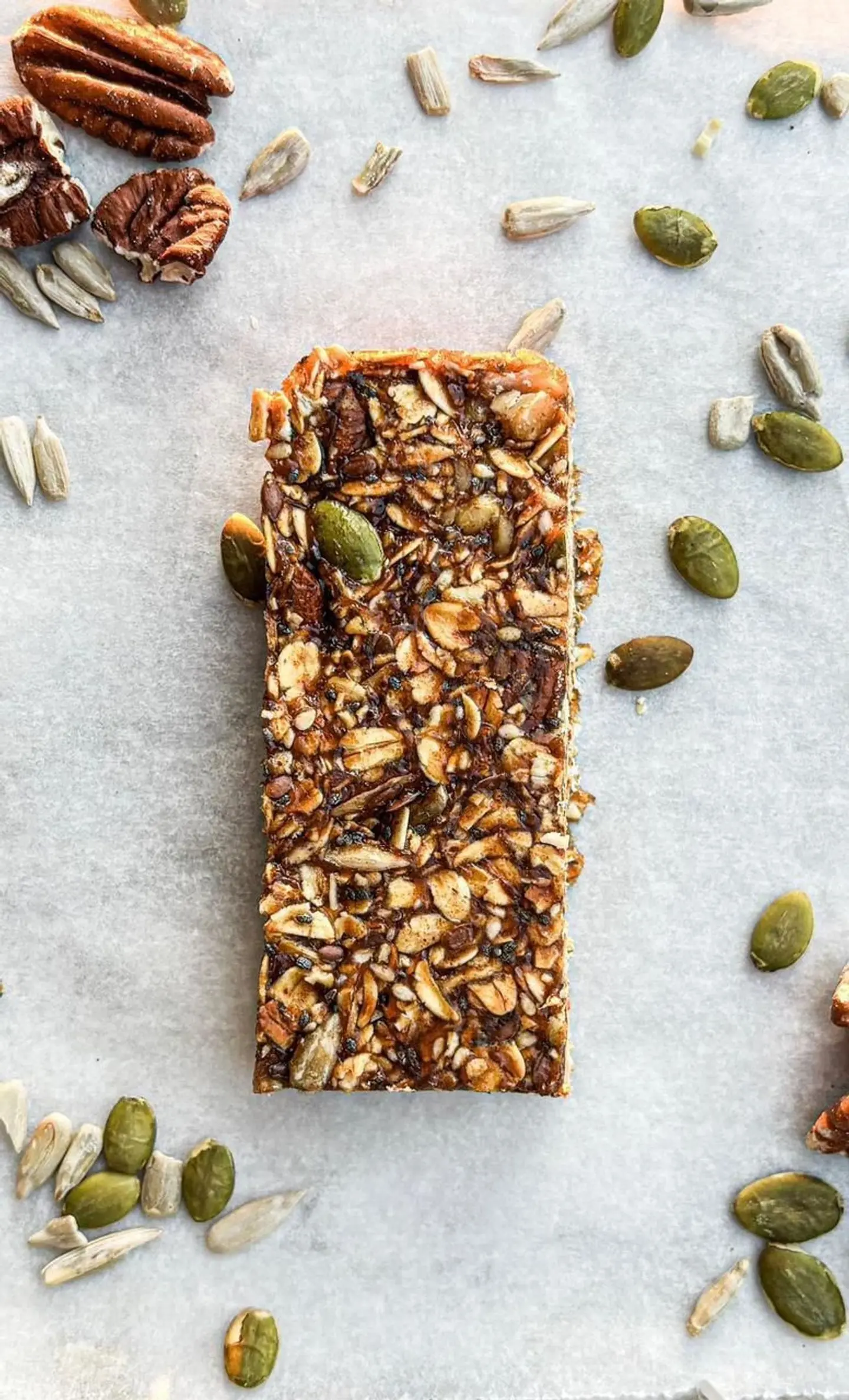 غرانولا بار بالبذور