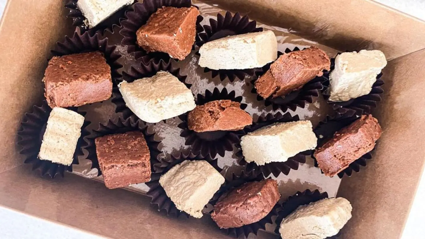 حلاوة عضوية (بالعلبة)