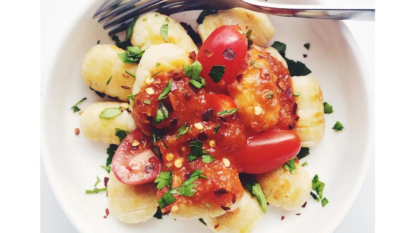 نيوكي البطاطا + صلصة الطماطم