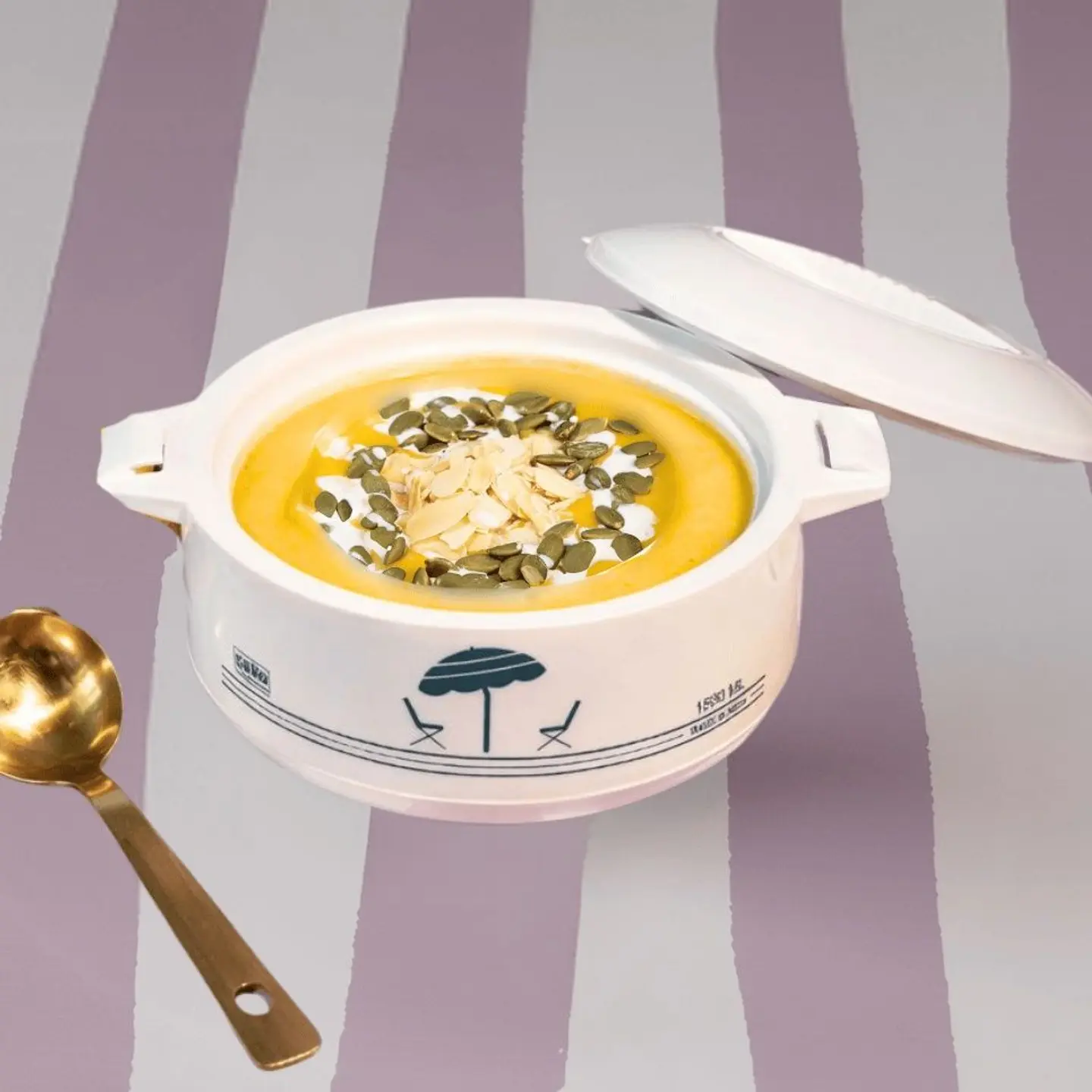 وعاء شوربة القرع