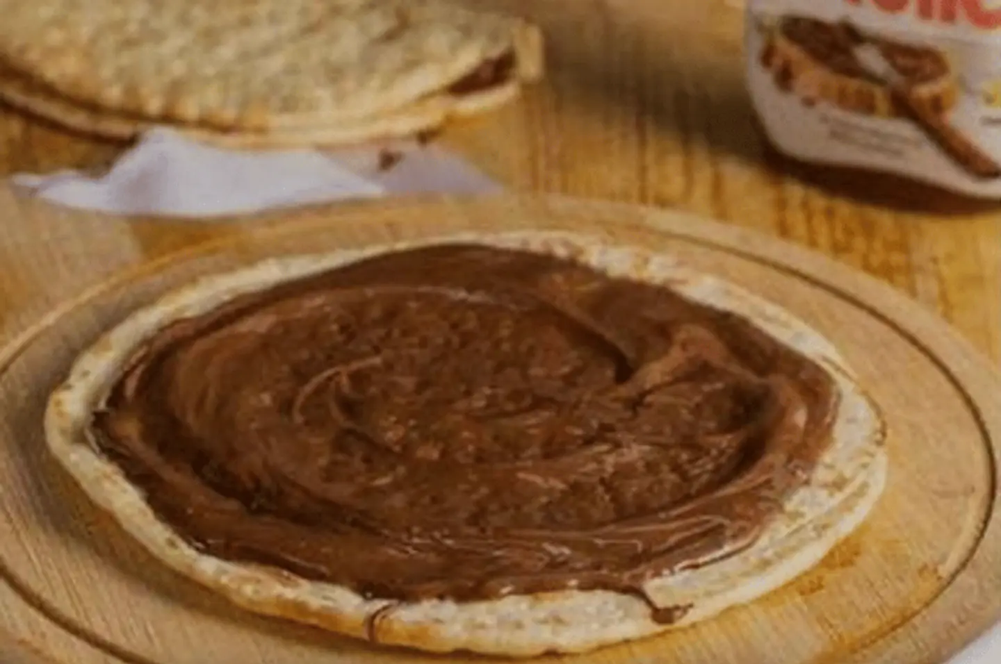 منقوشة نيوتيلا