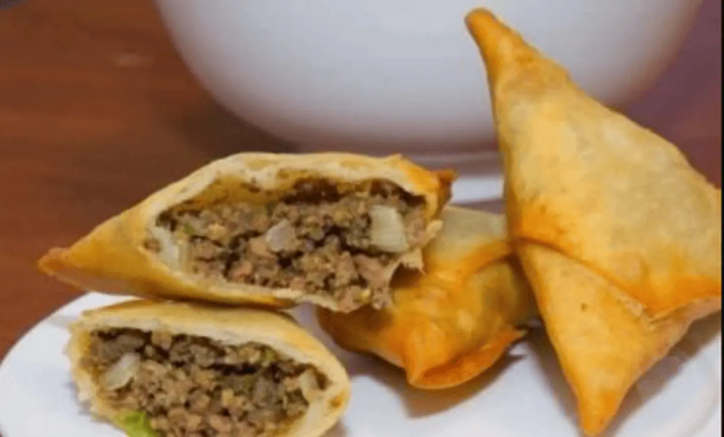 سمبوسة لحم