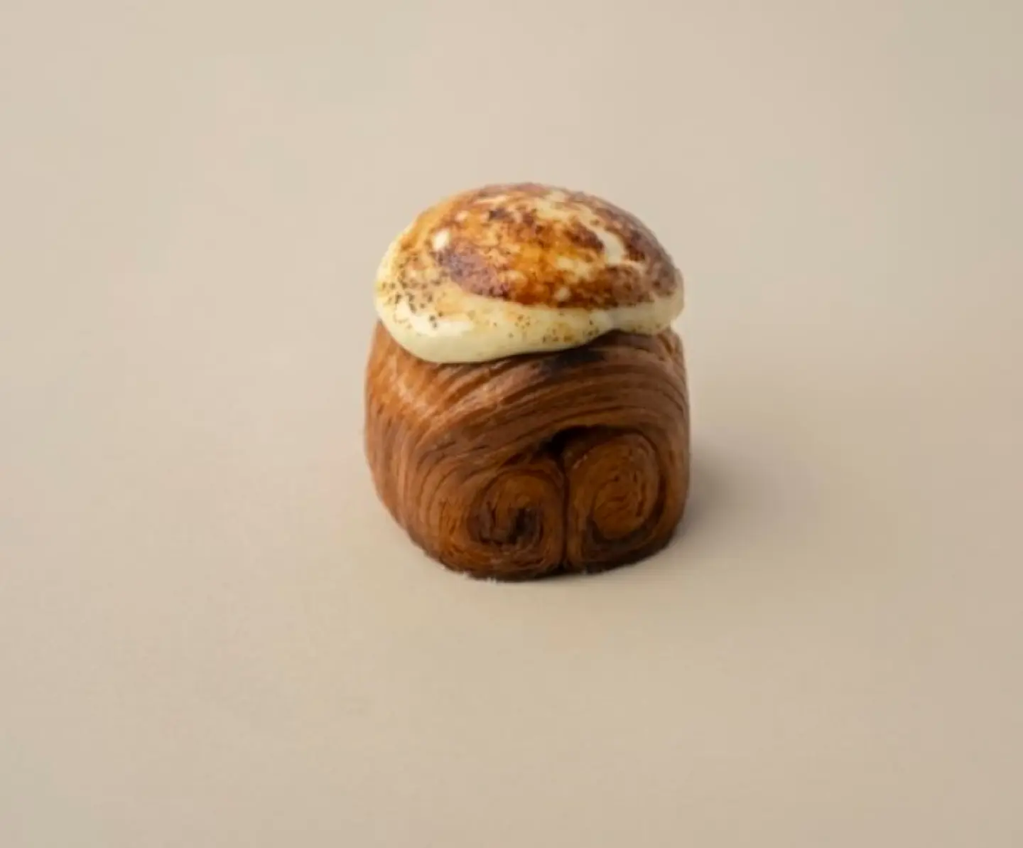 Creme Brulle Cruffin