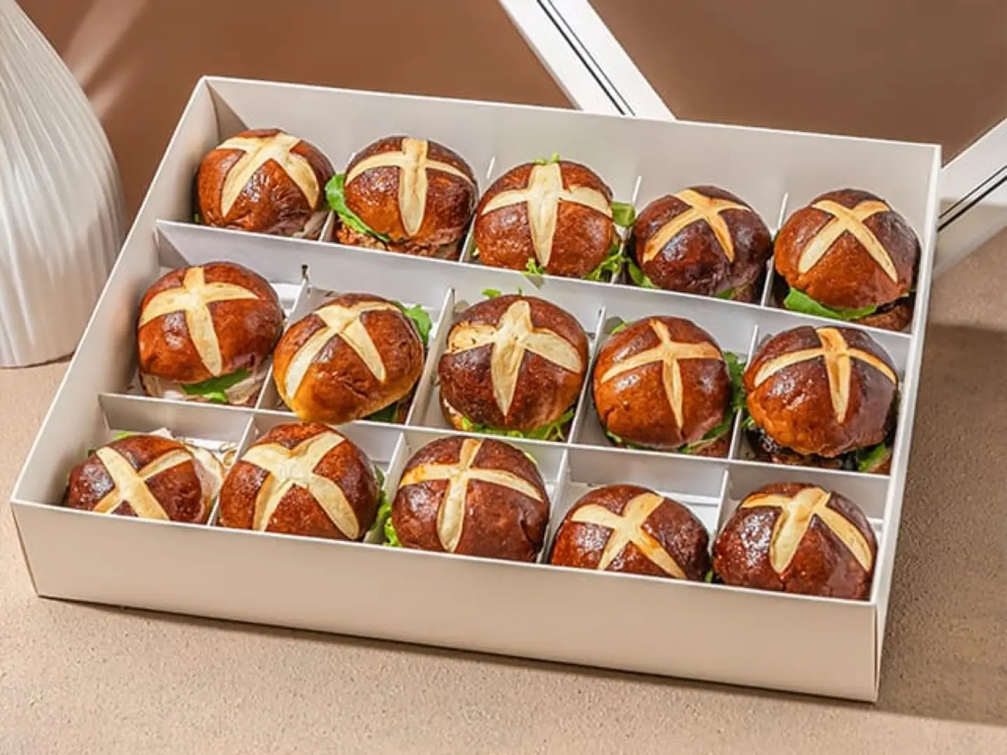 Pretzel Sandwich Box
