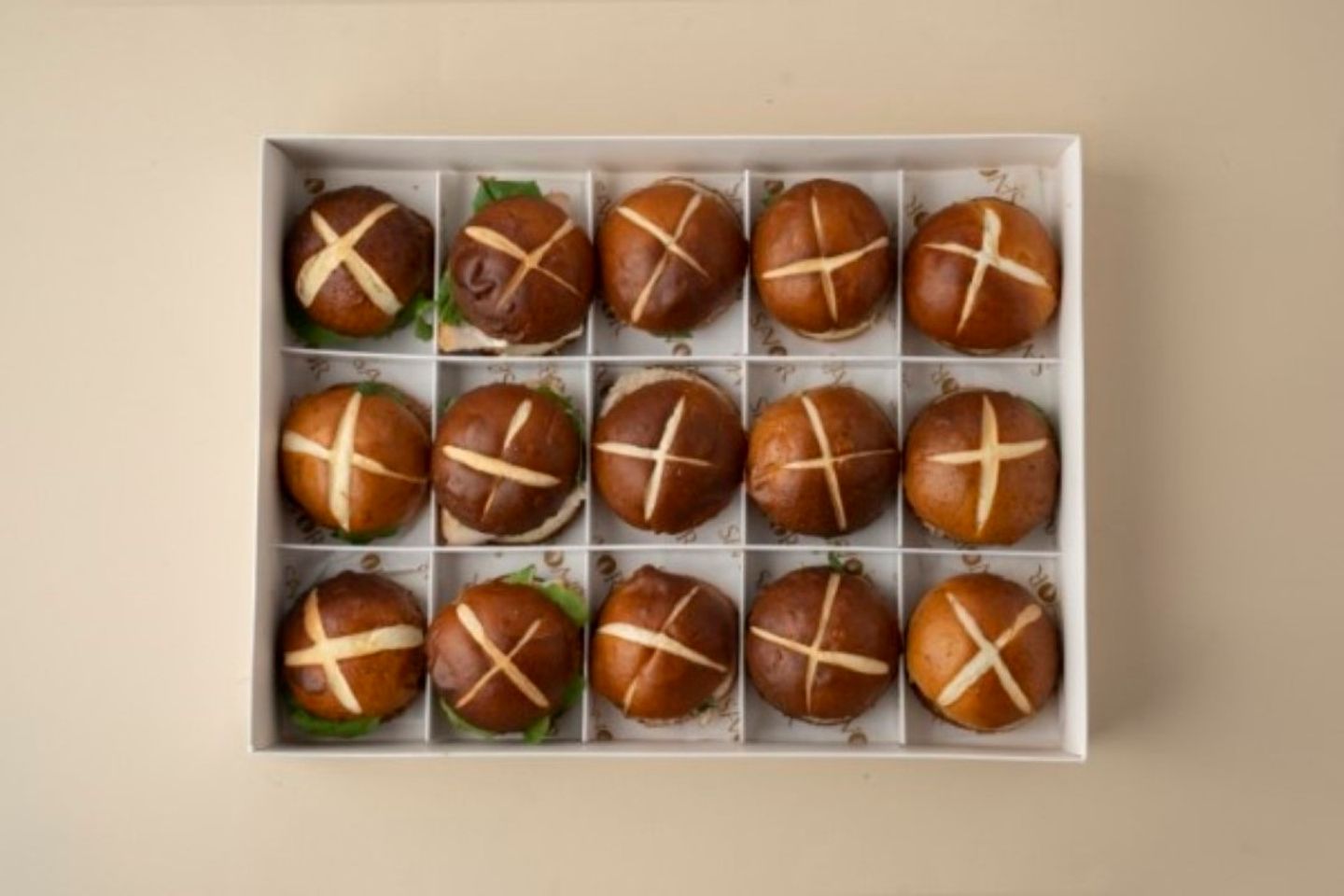 Pretzel Sandwich Box