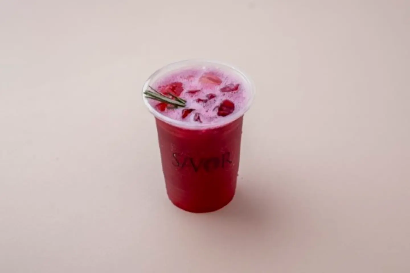 كركديه شاي مثلج