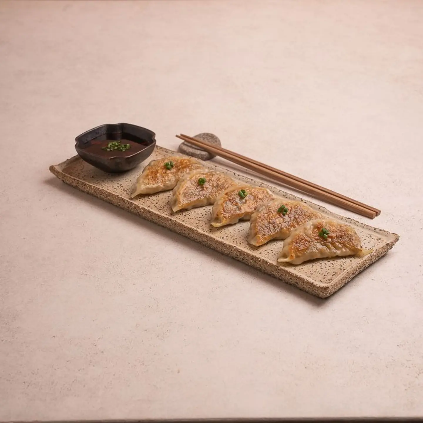 غيوزا الدجاج