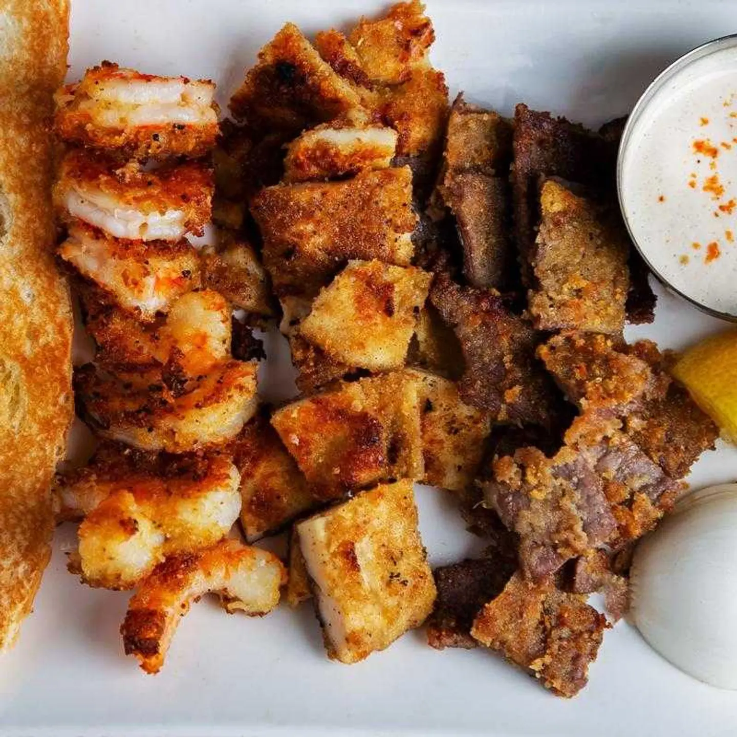 سيريه مشكل لحم - دجاج - جمبري