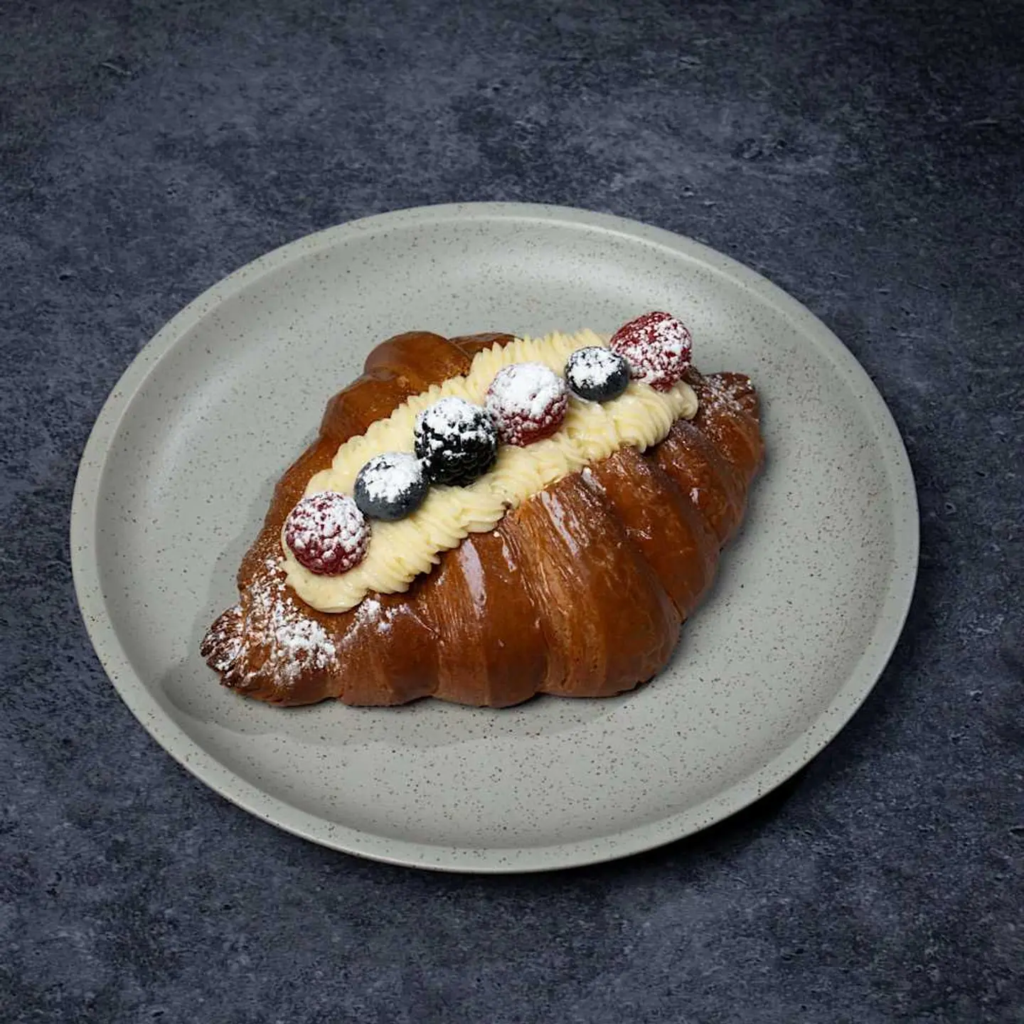 Cheese Mixberry Croissant